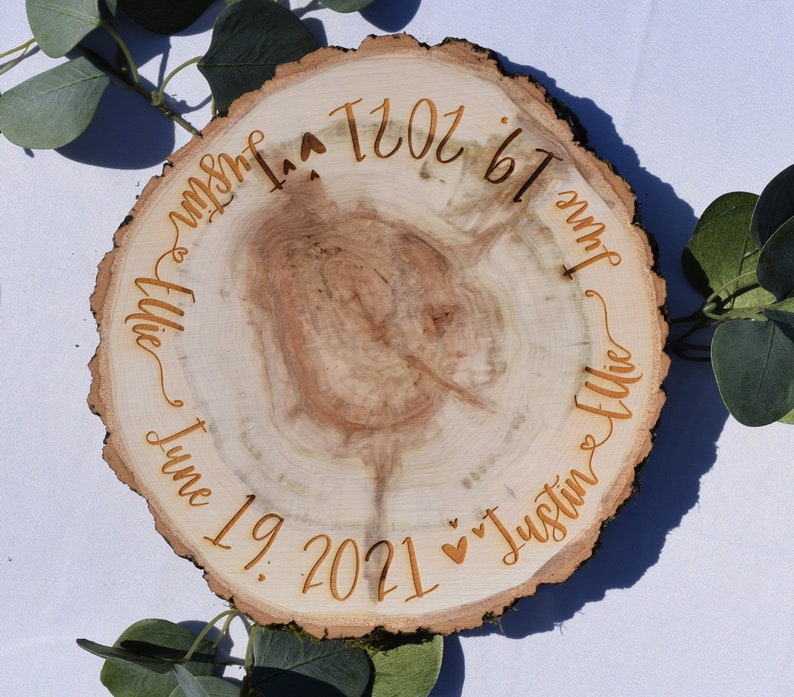 Round Wooden Centrepiece