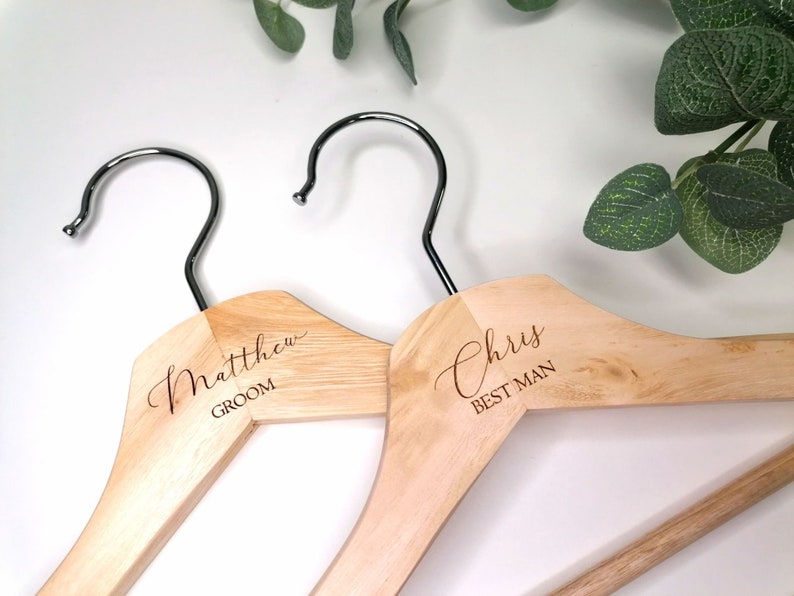 Bride / Groom Hanger